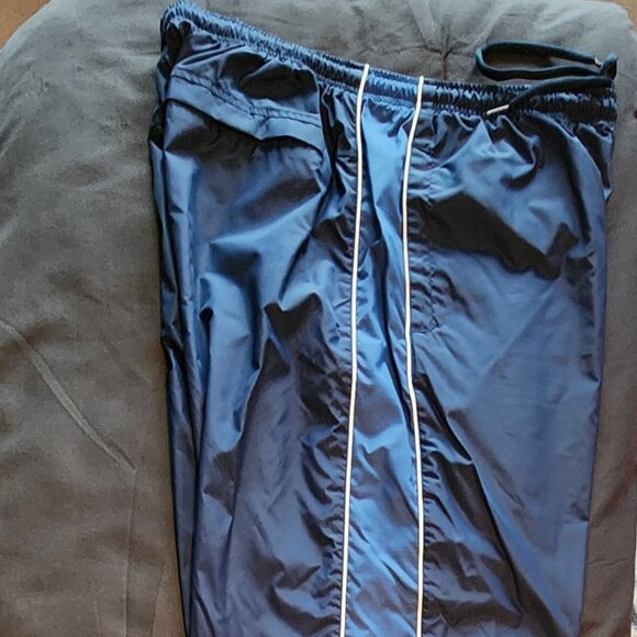 Nike Sweatsuit - Picture 5 of 10